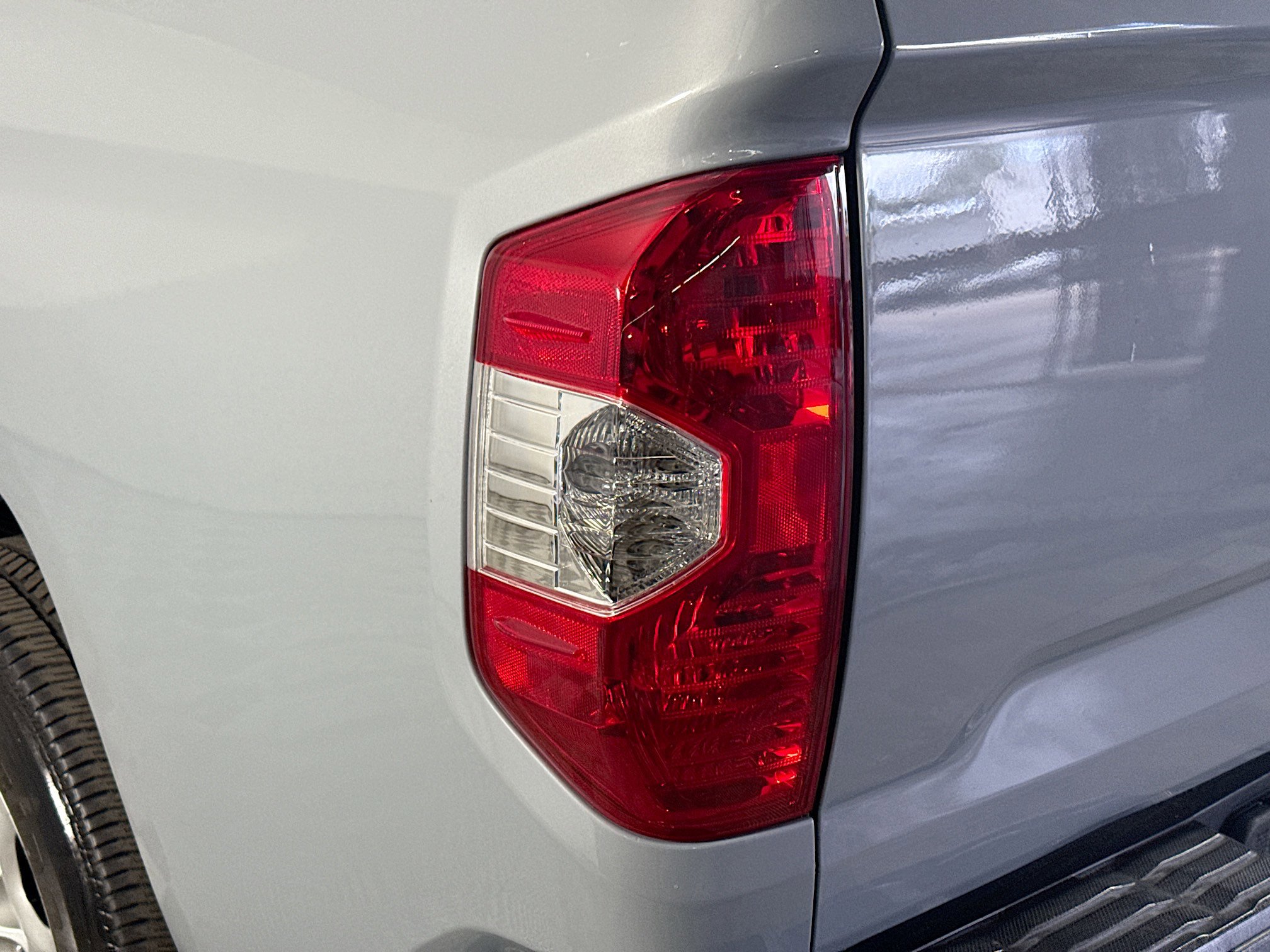 Used 2020 Toyota Tundra SR5 w/ SR5 Upgrade Package image 35