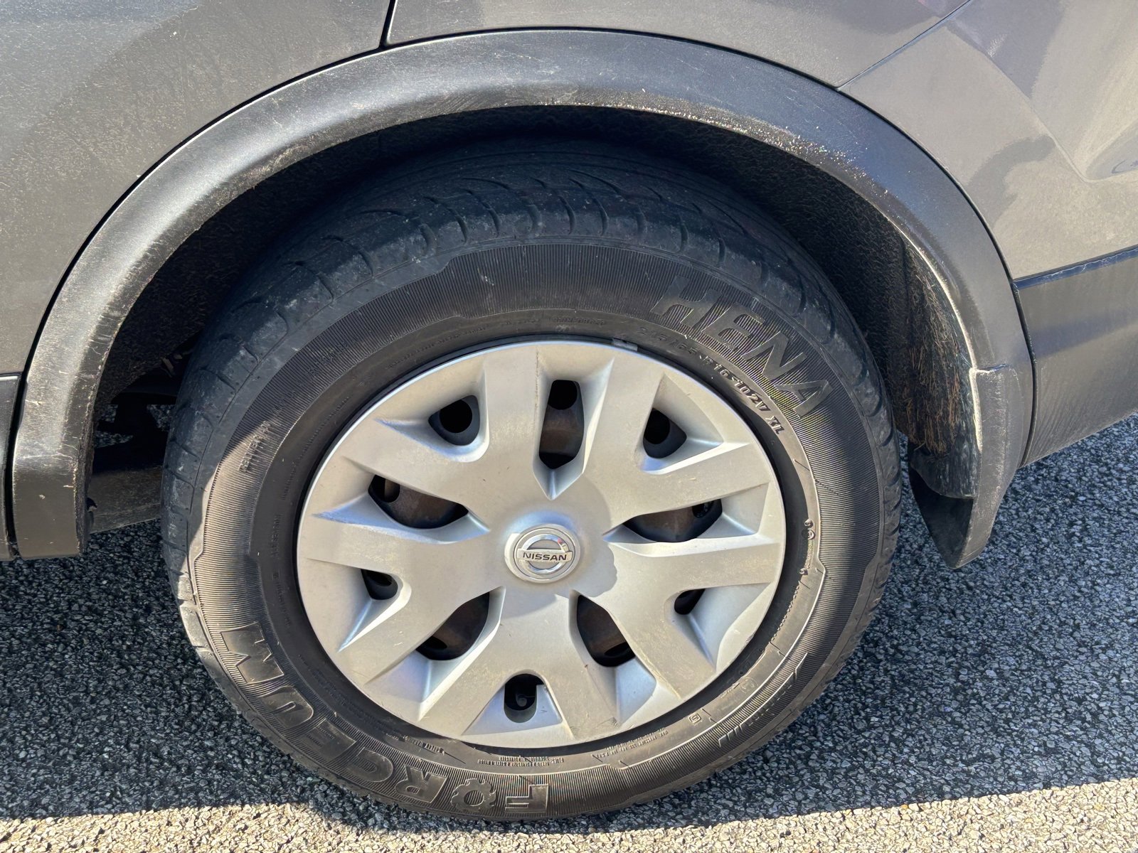 Used 2018 Nissan Rogue Sport S image 7