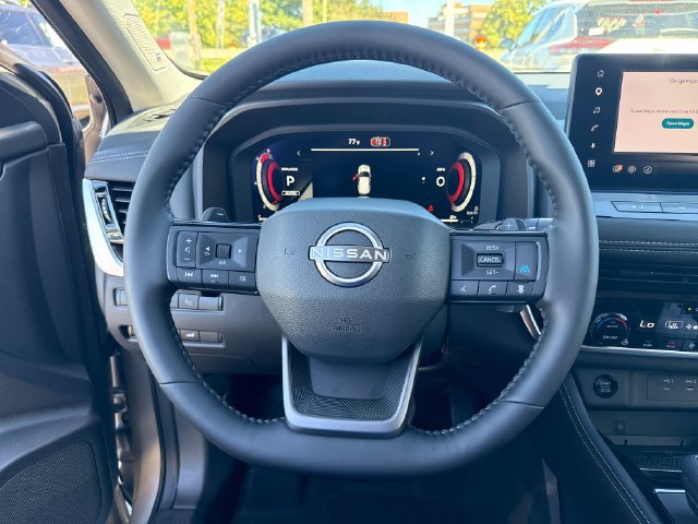 New 2026 Nissan Rogue Platinum AWD/4WD image 17