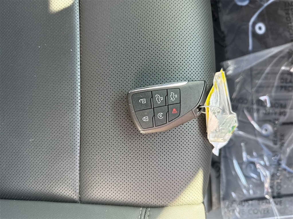 Used 2024 GMC Hummer EV 2X w/ Extreme Off-Road Package image 36