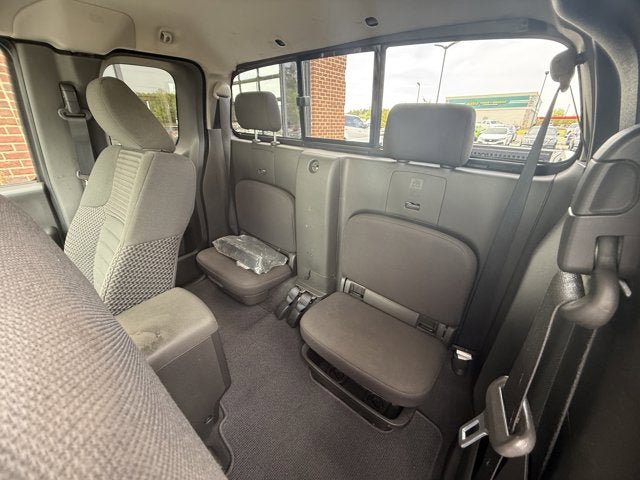 Used 2019 Nissan Frontier SV RWD image 13