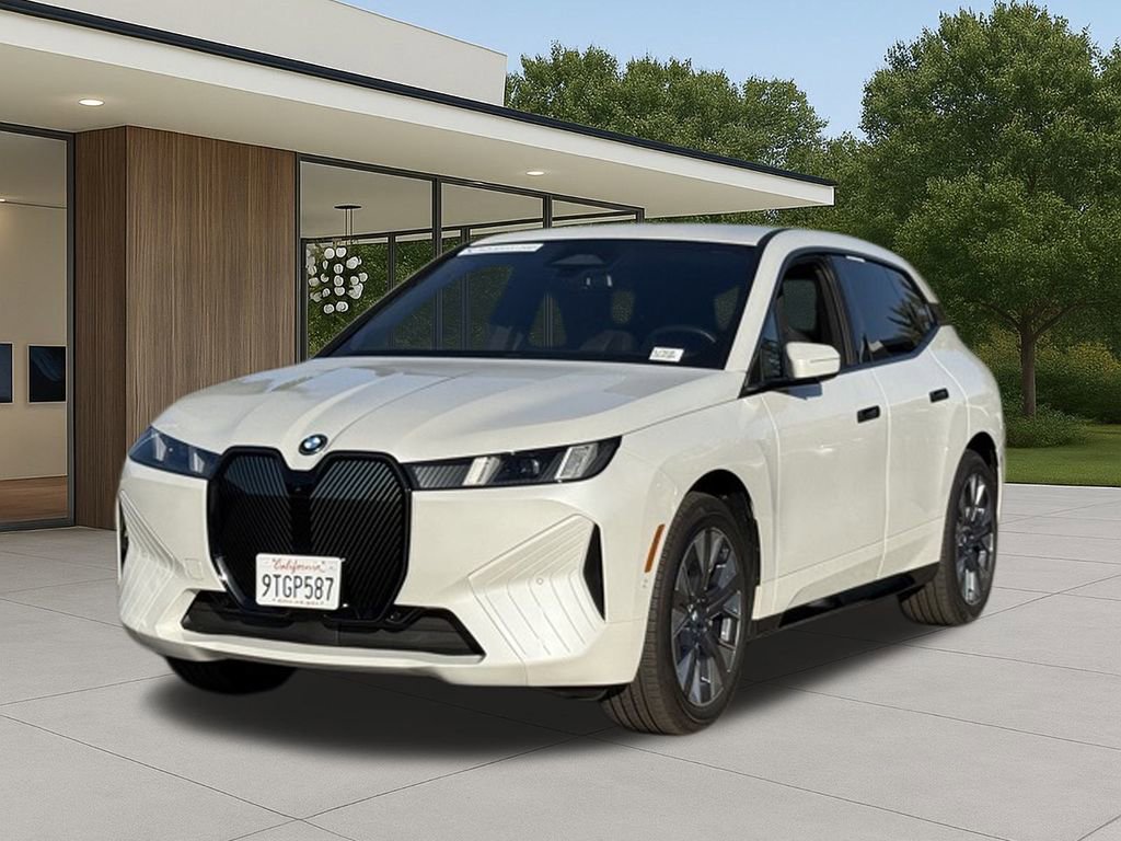 Used 2026 BMW iX xDrive45 w/ Premium Package image 2