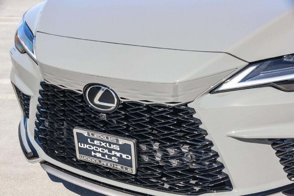 New 2026 Lexus RX 500h F Sport w/ Convenience Package AWD/4WD image 9
