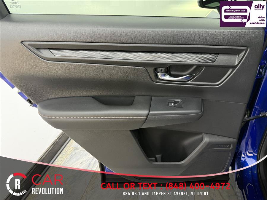 Used 2025 Honda CR-V Sport image 31