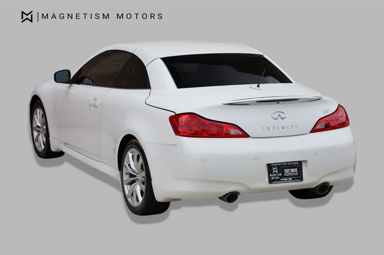 Used 2012 INFINITI G37 Convertible w/ Premium Pkg RWD image 9