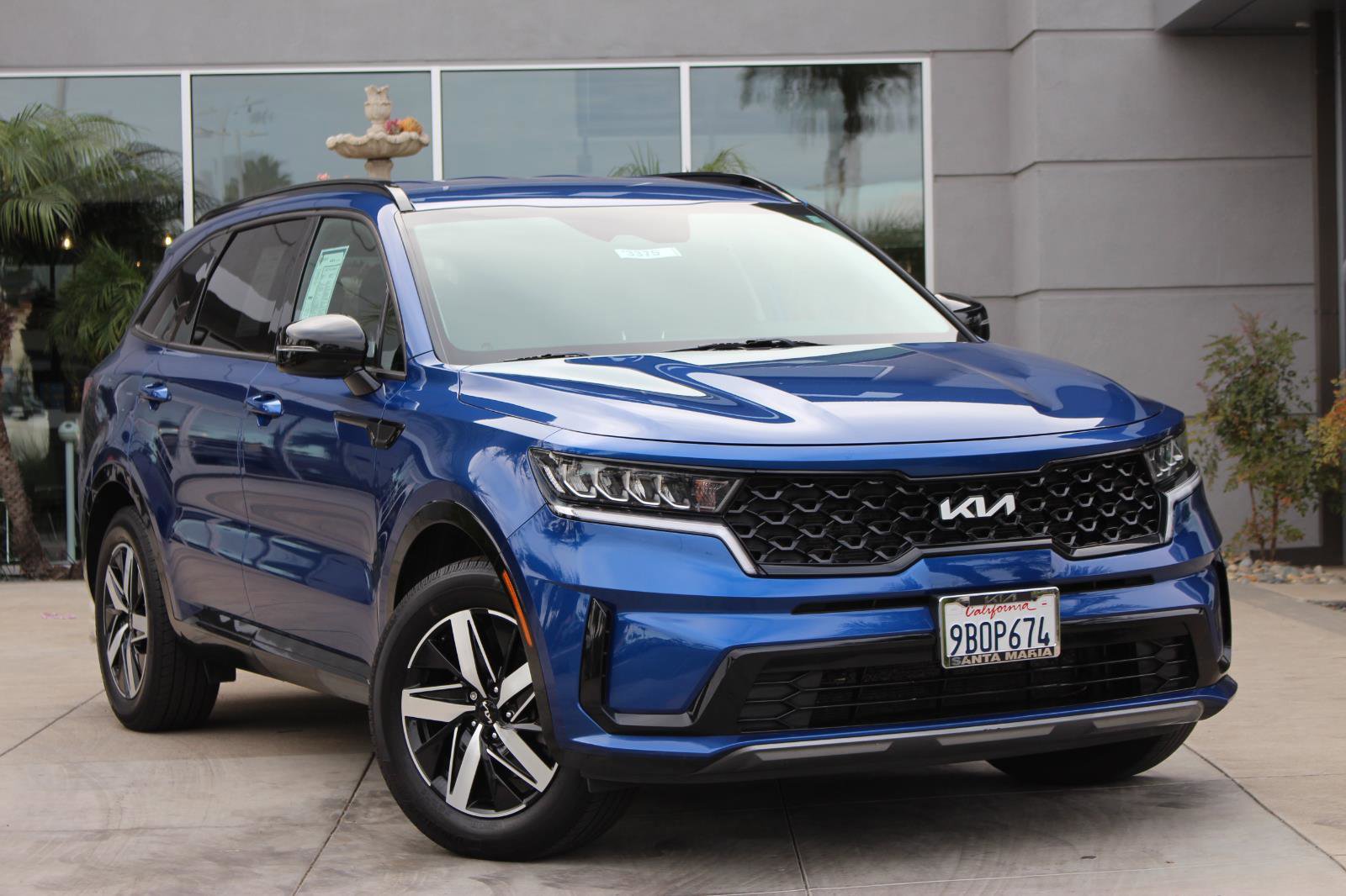 Used 2022 Kia Sorento S image 1