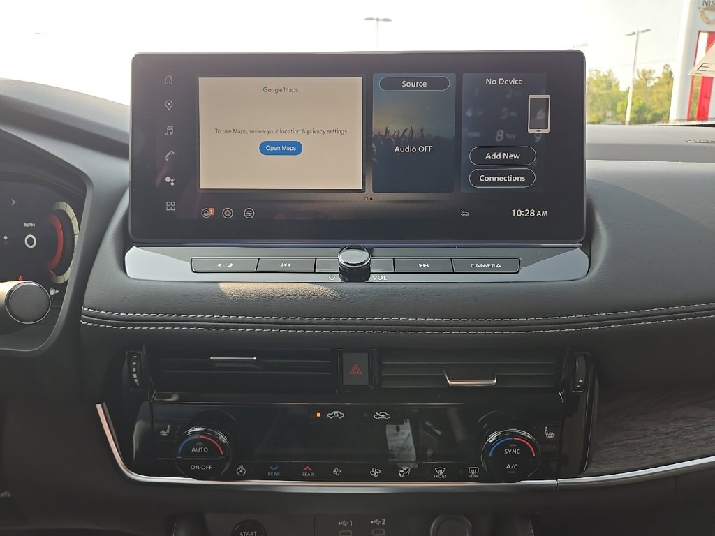 New 2026 Nissan Rogue Platinum image 18