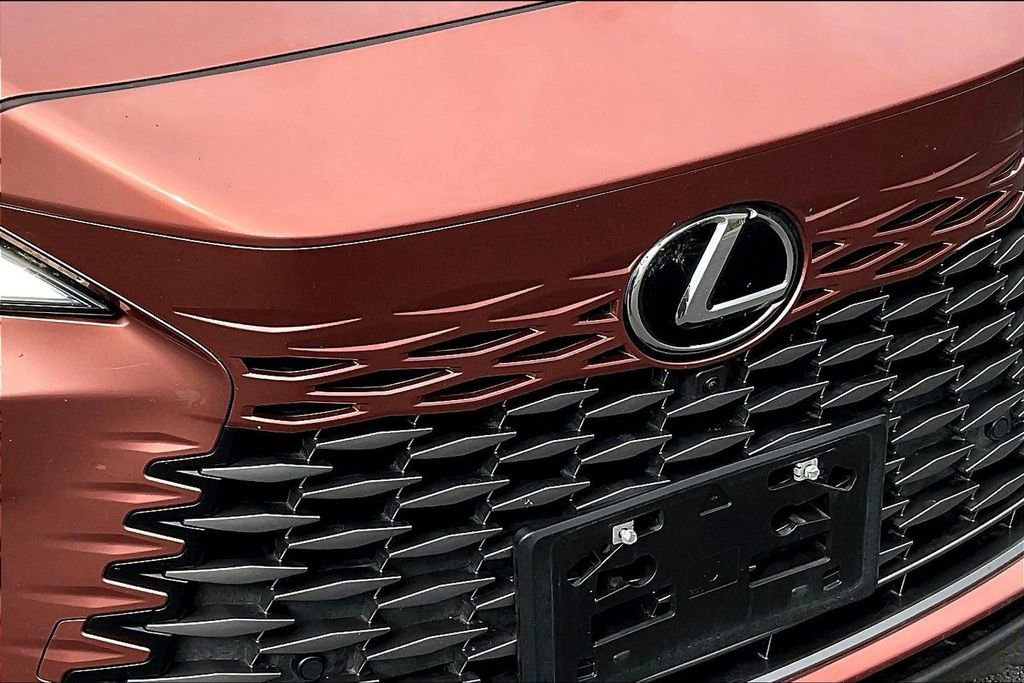 Used 2024 Lexus RX 450h AWD w/ Convenience Package image 33