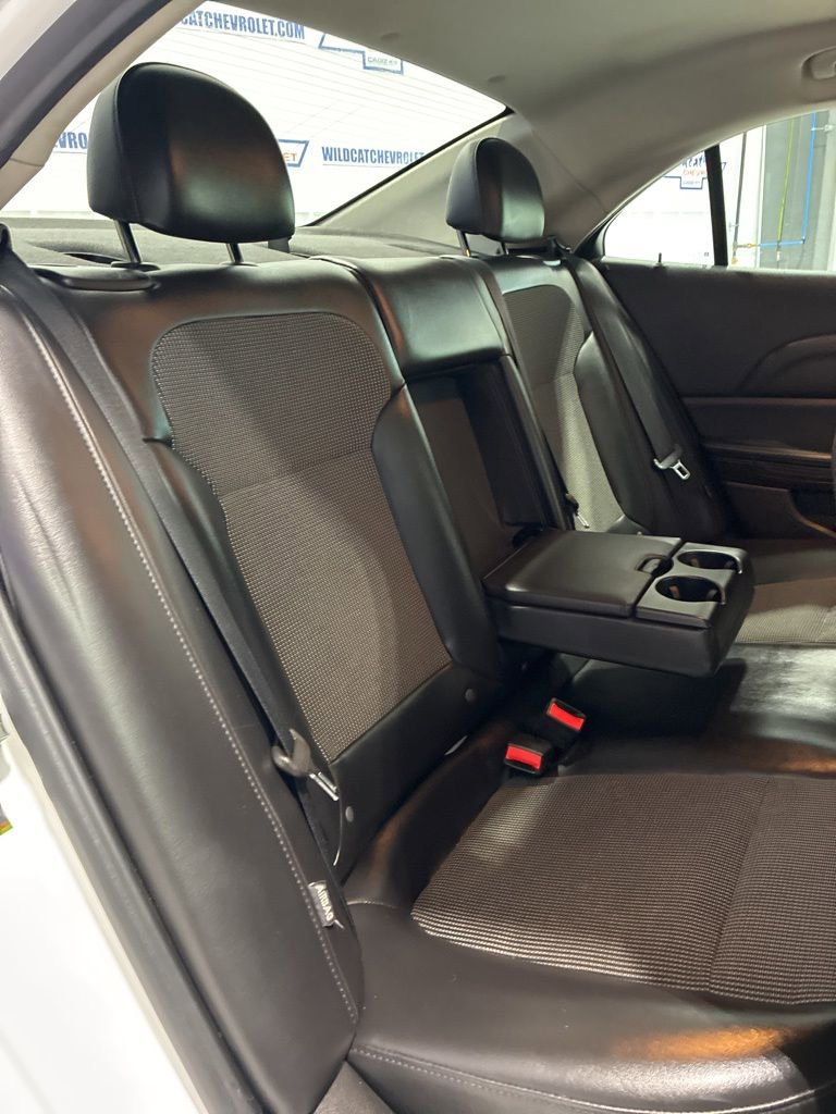 Used 2015 Chevrolet Malibu LT w/ Power Convenience Package FWD image 34