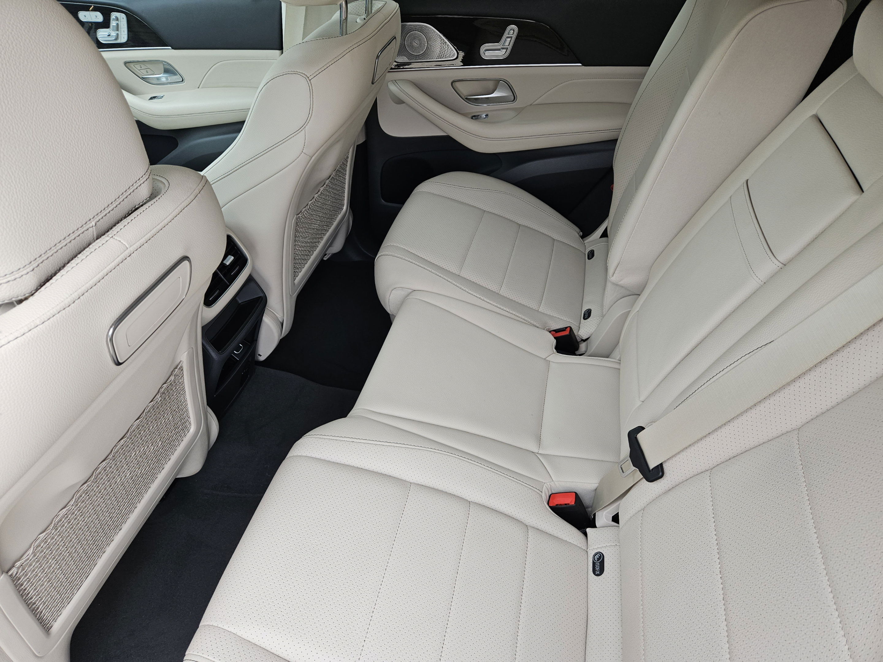 Used 2020 Mercedes-Benz GLE 350 image 26