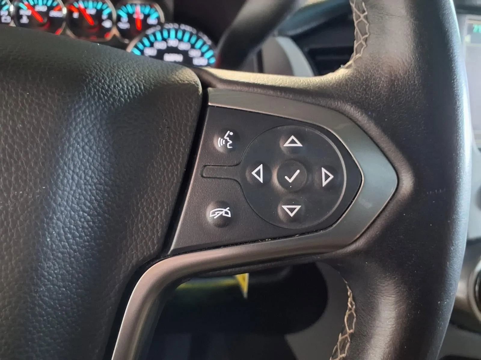 Used 2016 Chevrolet Tahoe LT AWD/4WD image 26