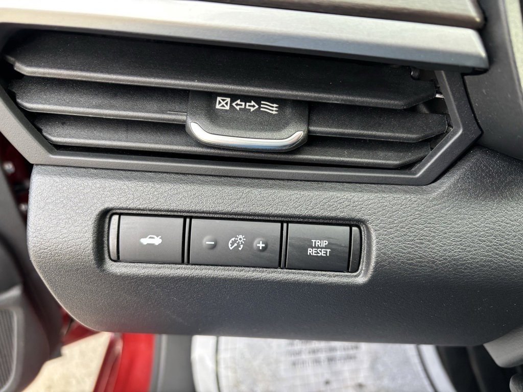 Used 2023 Nissan Altima 2.5 SV image 13