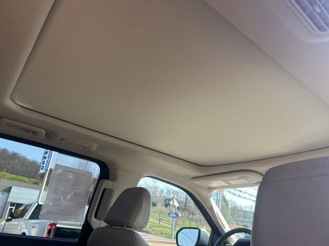 Used 2024 Ford Expedition Limited image 18