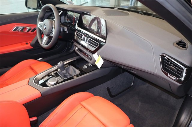 New 2026 BMW Z4 M40i w/ Premium Package image 27