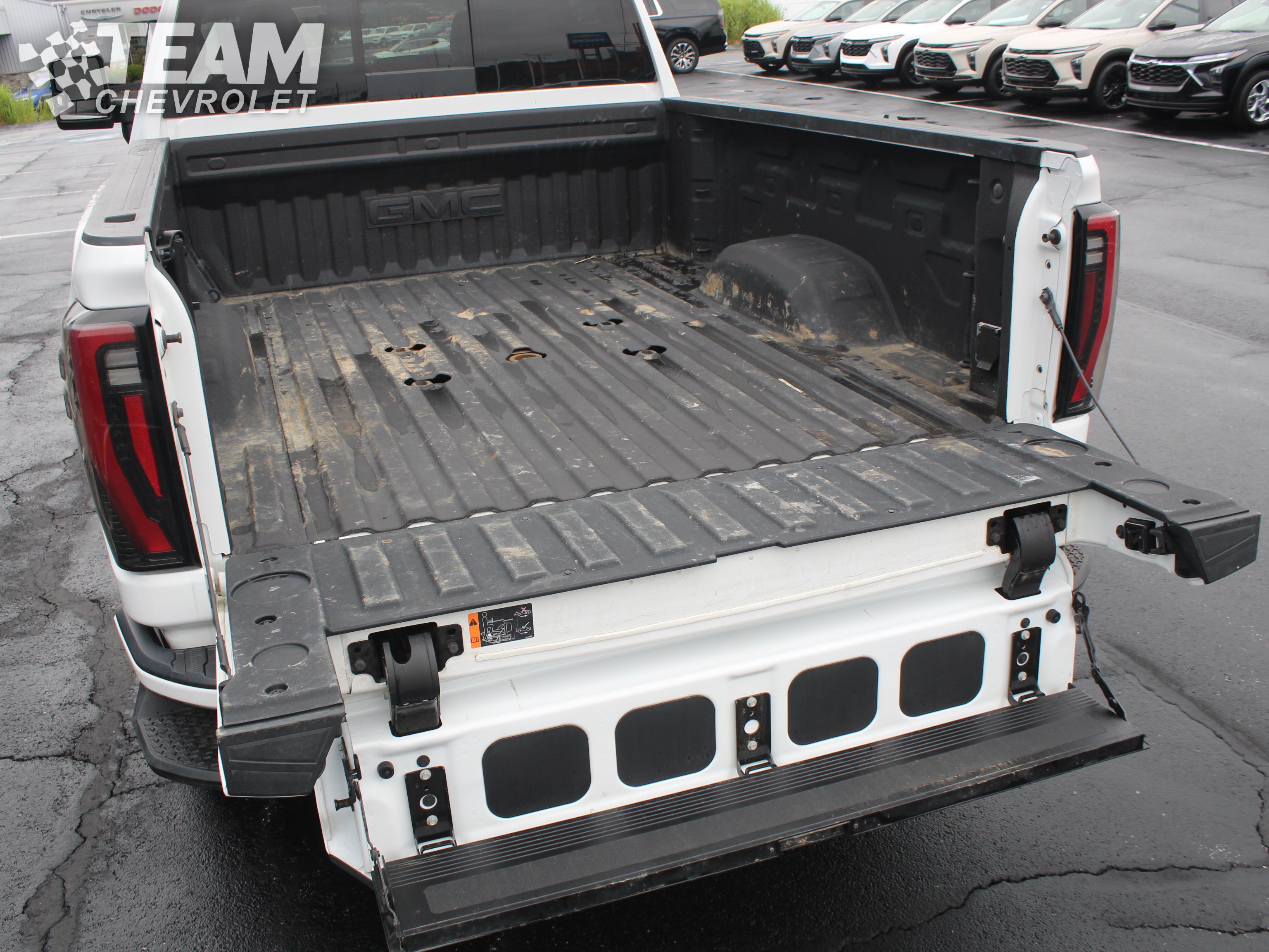 Certified 2025 GMC Sierra 2500 AT4 w/ AT4 Premium Plus Package AWD/4WD image 30