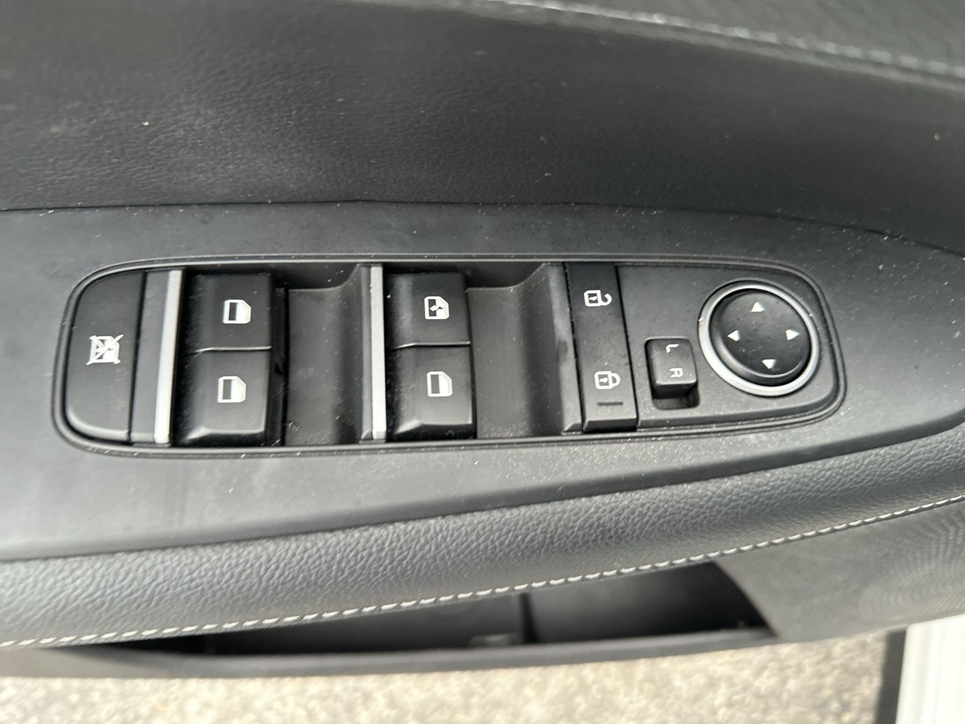 Certified 2024 Kia Forte GT-Line FWD image 15