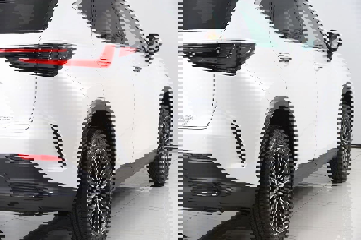 Used 2022 Lexus NX 350 AWD image 46