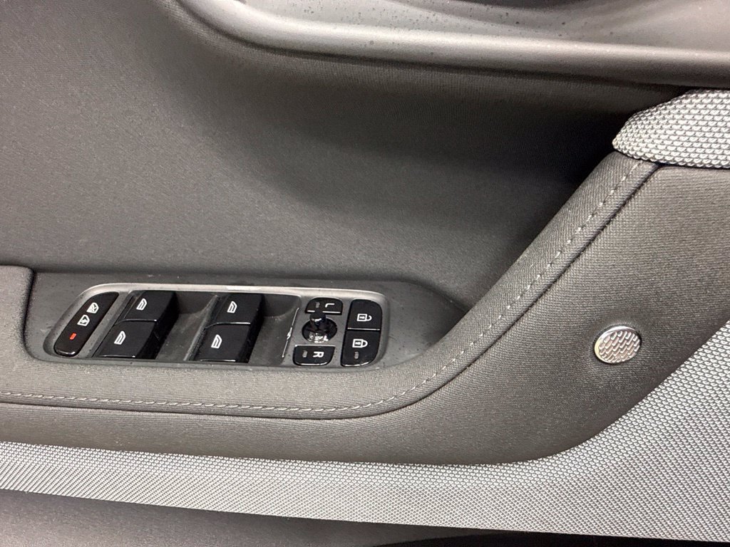 Used 2024 Polestar Polestar 2 AWD/4WD image 30