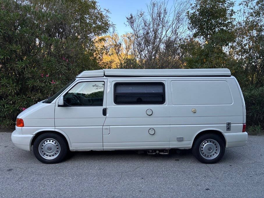 Used 2003 Volkswagen Eurovan Camper FWD image 4
