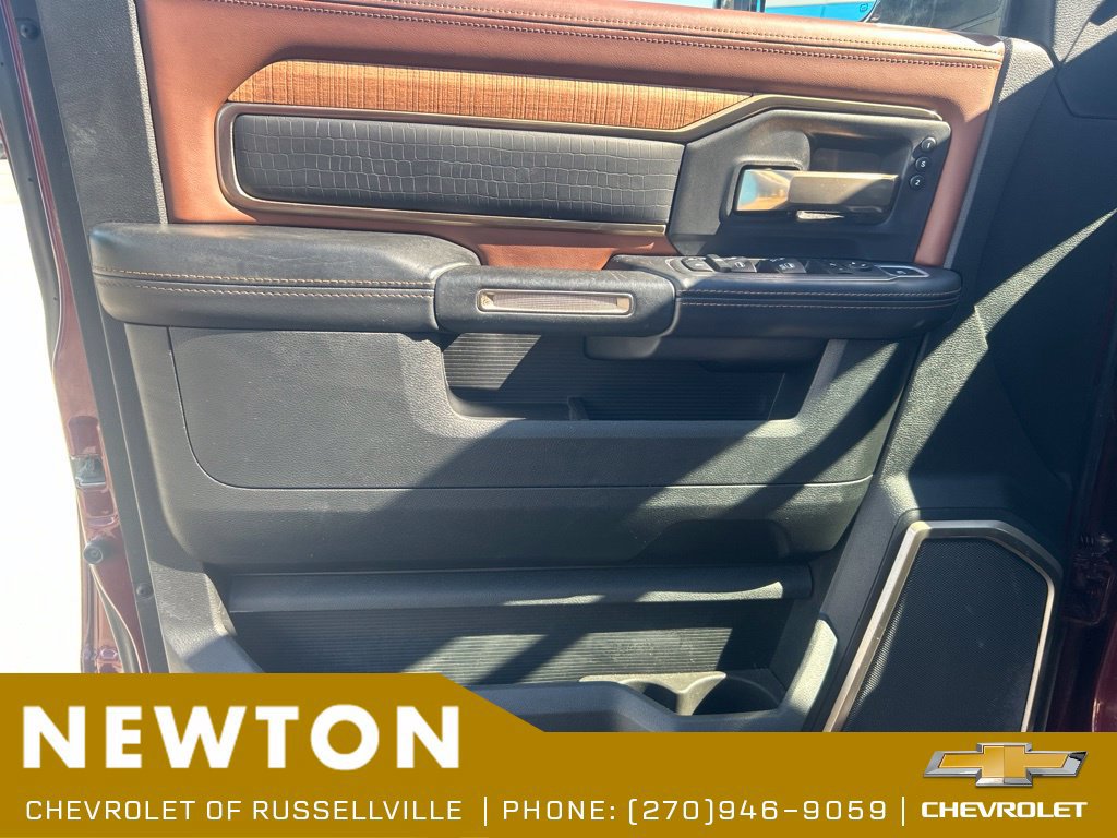 Used 2022 RAM 2500 Limited AWD/4WD image 8