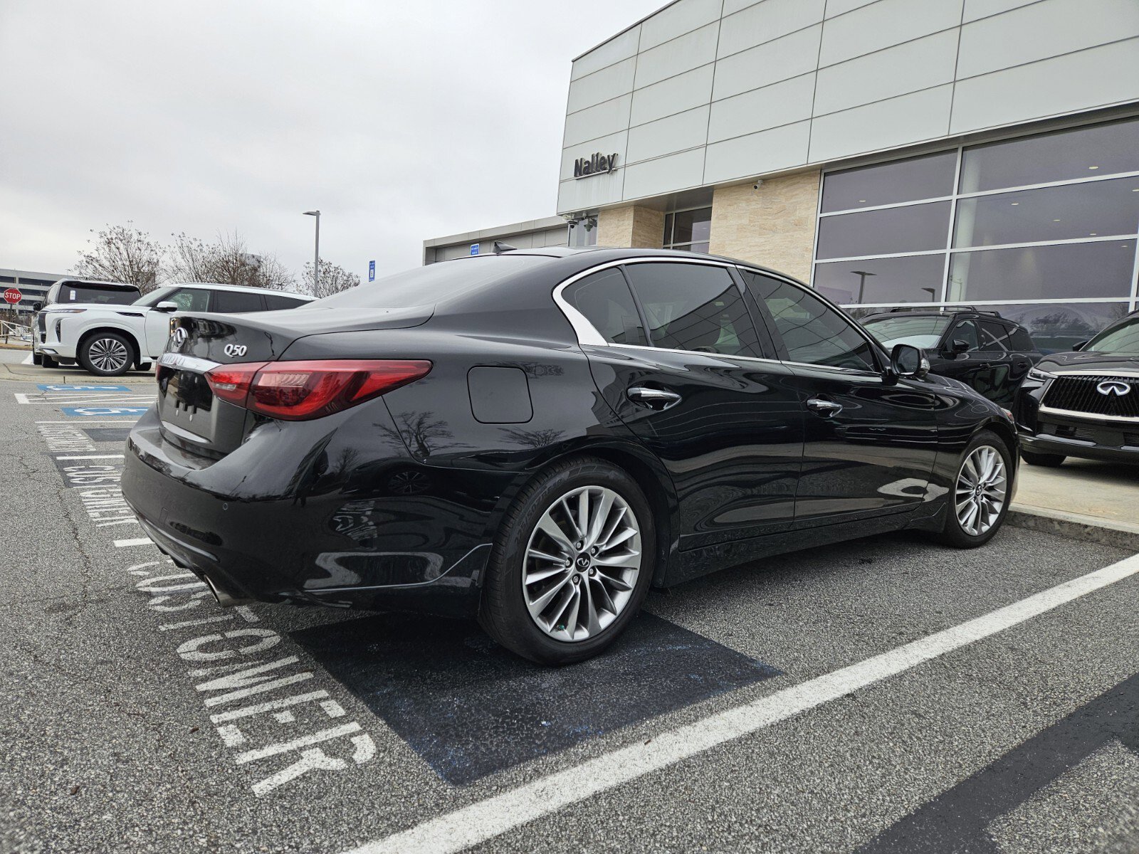 Certified 2023 INFINITI Q50 Luxe w/ Cargo Package image 6