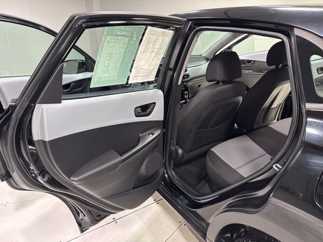 Used 2021 Hyundai Kona SE AWD/4WD image 21