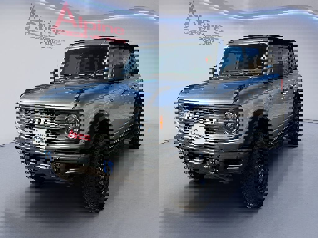 Used 2022 Ford Bronco Black Diamond video 1