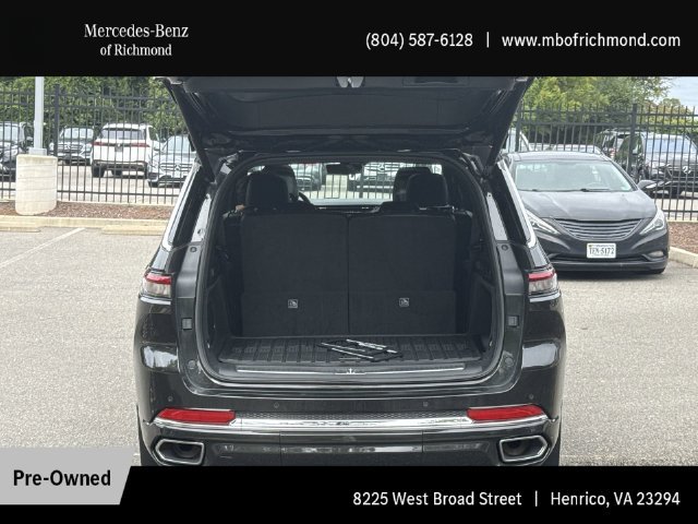 Used 2023 Jeep Grand Cherokee L Overland w/ Luxury Tech Group IV AWD/4WD image 27