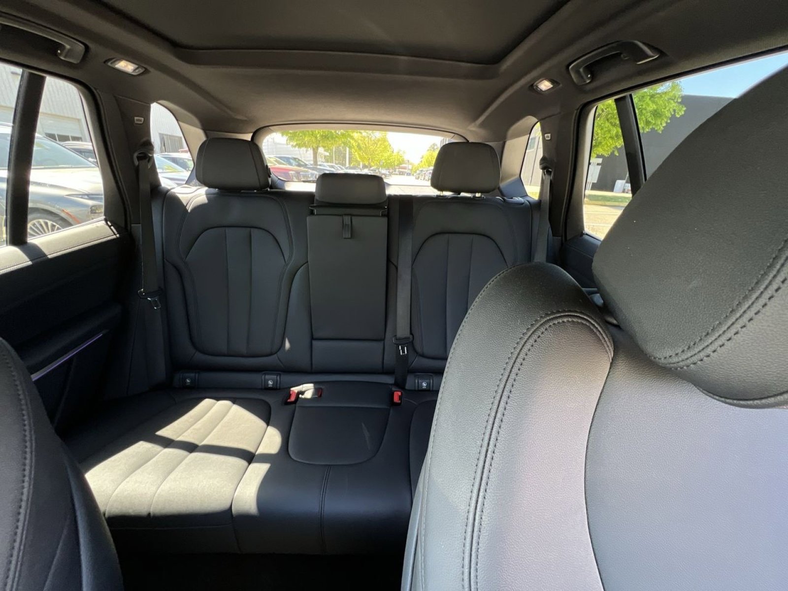 Used 2022 BMW X5 xDrive45e image 8