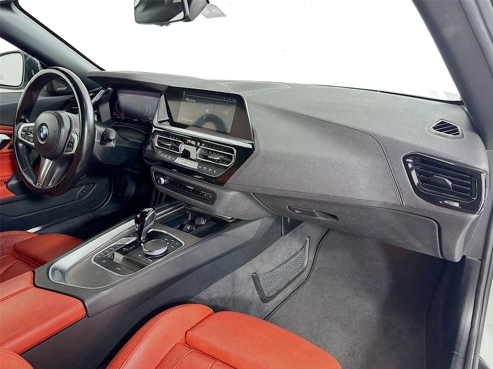 Used 2022 BMW Z4 sDrive30i w/ Dynamic Handling Package image 10