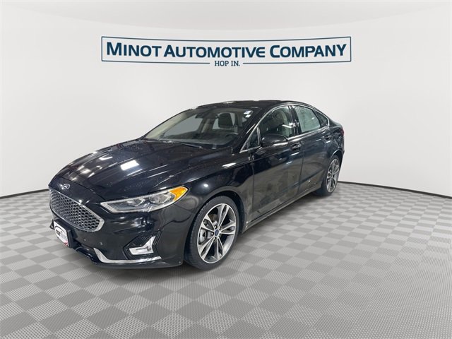 Used 2020 Ford Fusion Titanium image 4