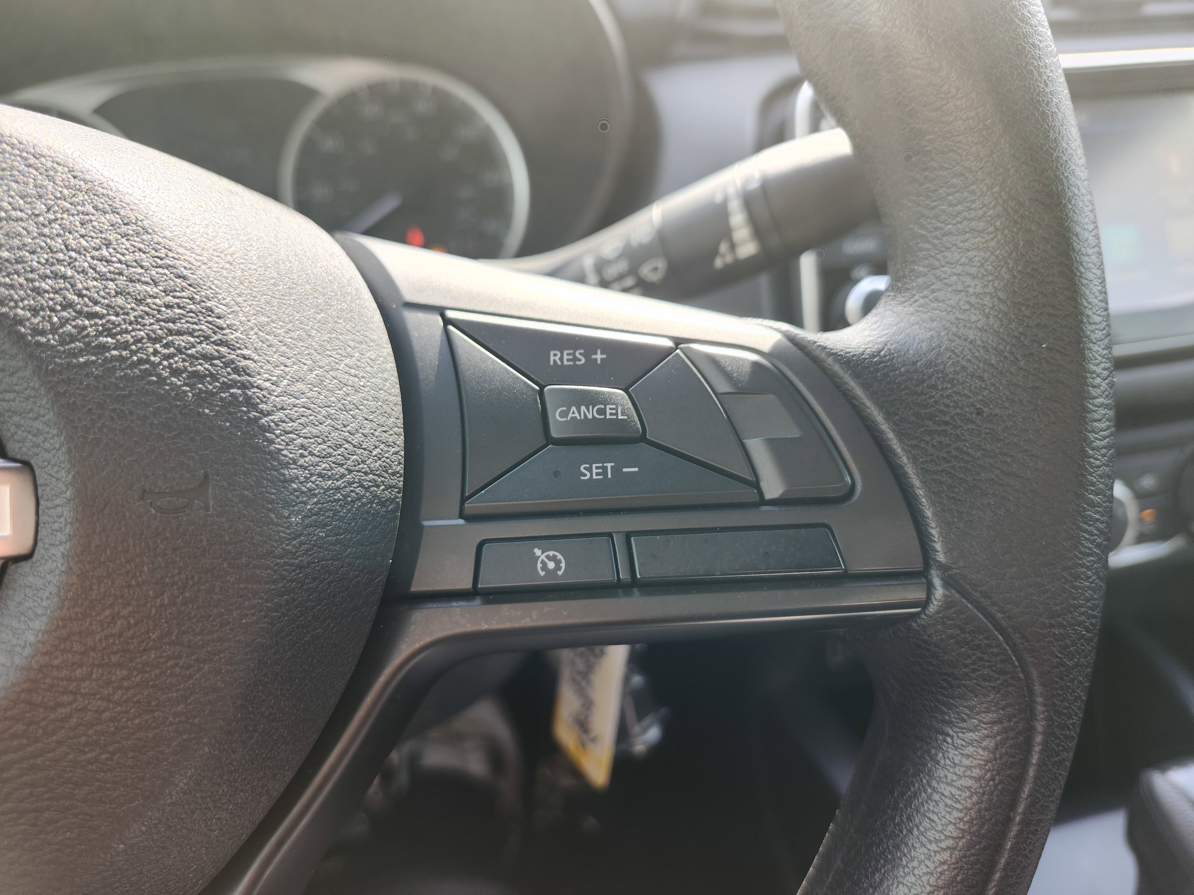 Used 2023 Nissan Versa S w/ Trunk Package image 26