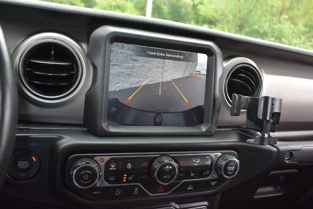 Used 2021 Jeep Gladiator Sport AWD/4WD image 20