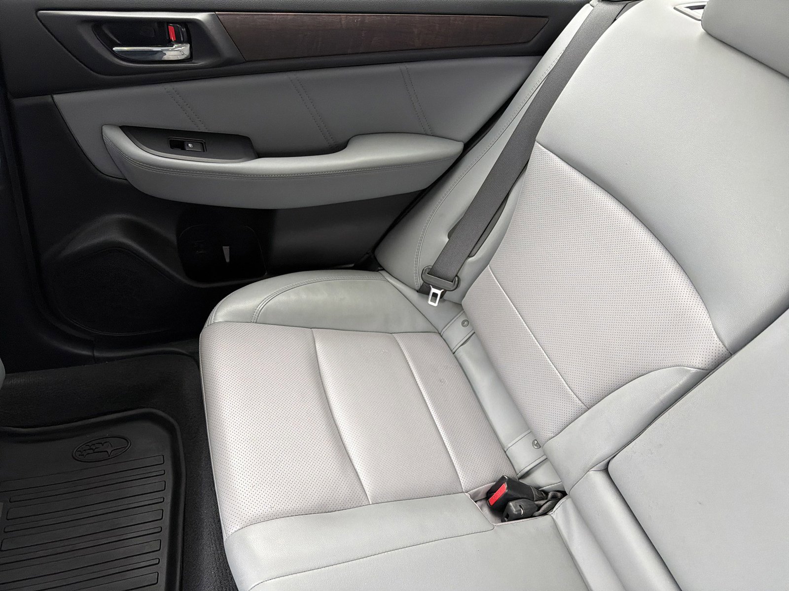 Used 2019 Subaru Outback 2.5i Limited w/ Protection Package #1 image 12