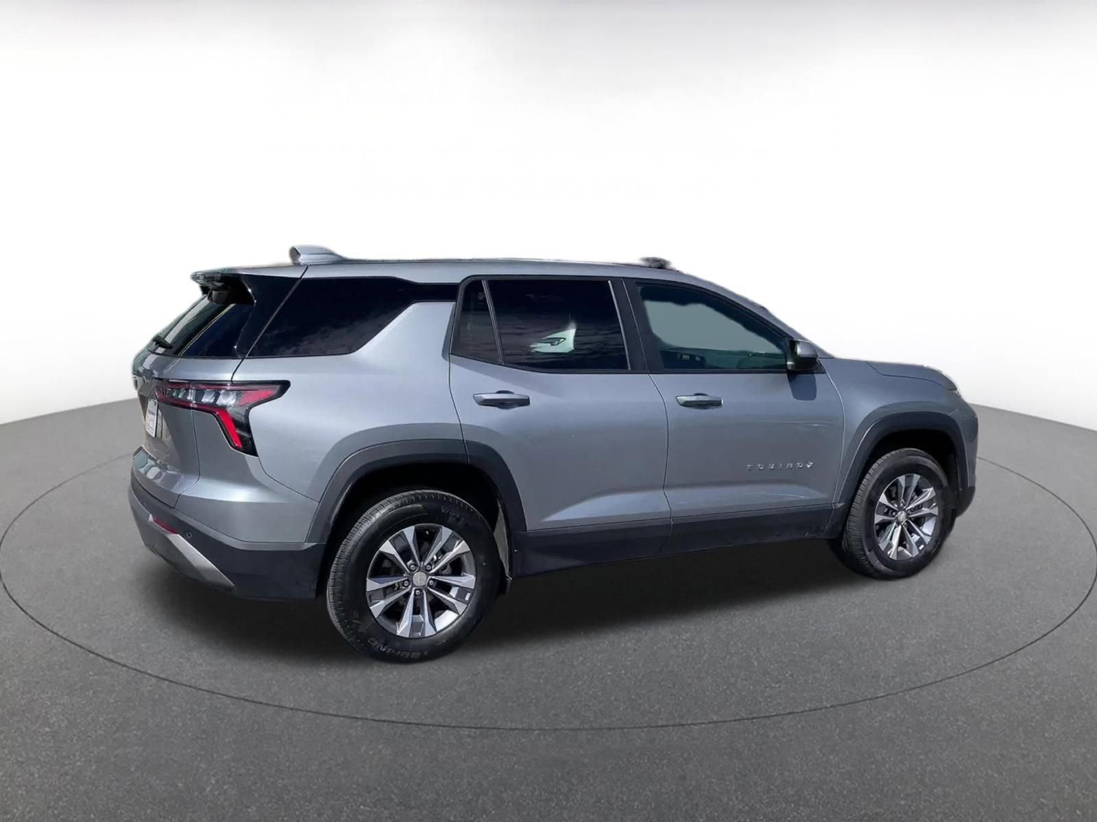 Used 2025 Chevrolet Equinox LT image 15