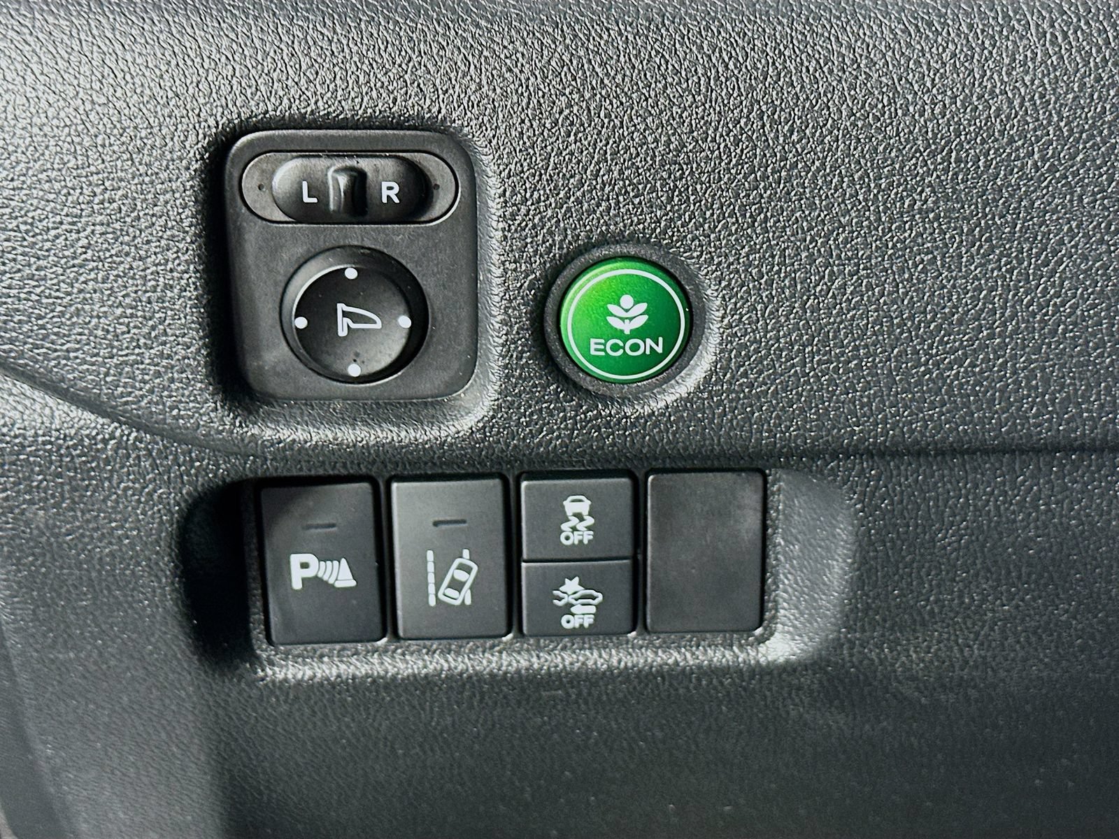 Used 2016 Honda Pilot Elite image 10