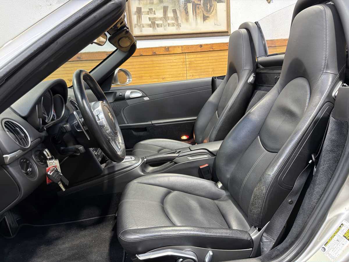 Used 2011 Porsche Boxster S RWD image 18