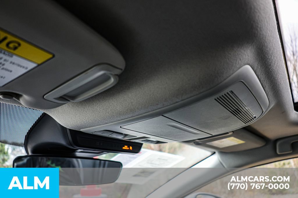 Used 2024 MAZDA MAZDA3 s image 54