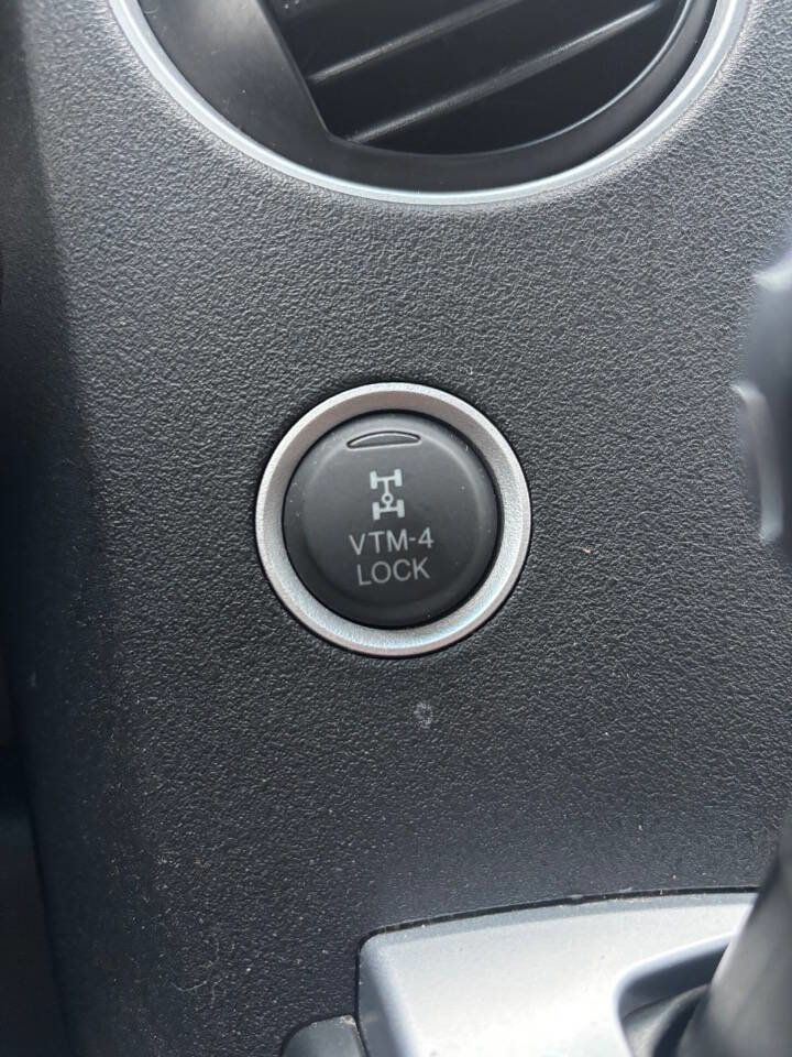 Used 2010 Honda Pilot EX-L image 24