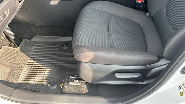 Used 2024 Toyota RAV4 LE image 24