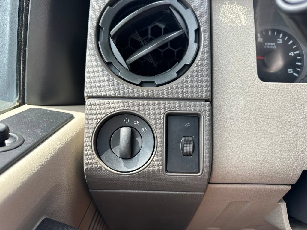 Used 2008 Ford F350 XL RWD image 33
