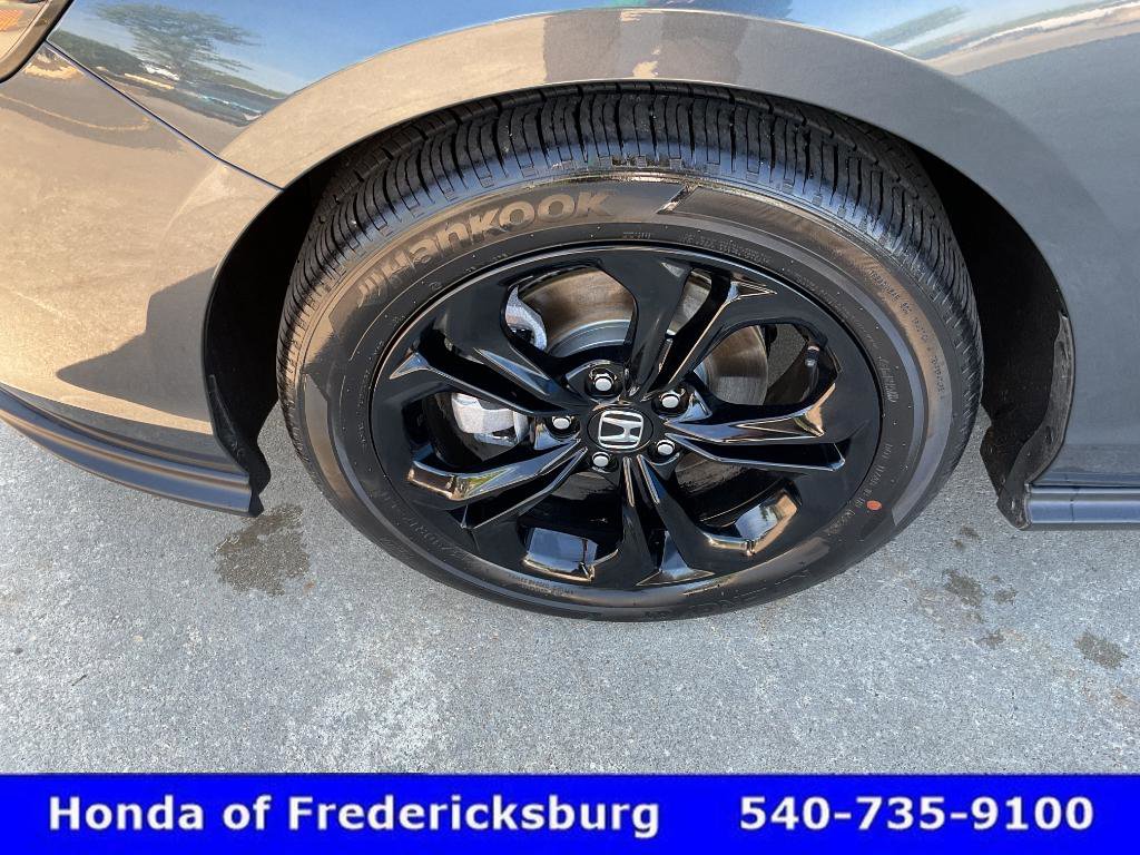 Certified 2025 Honda Accord SE image 10