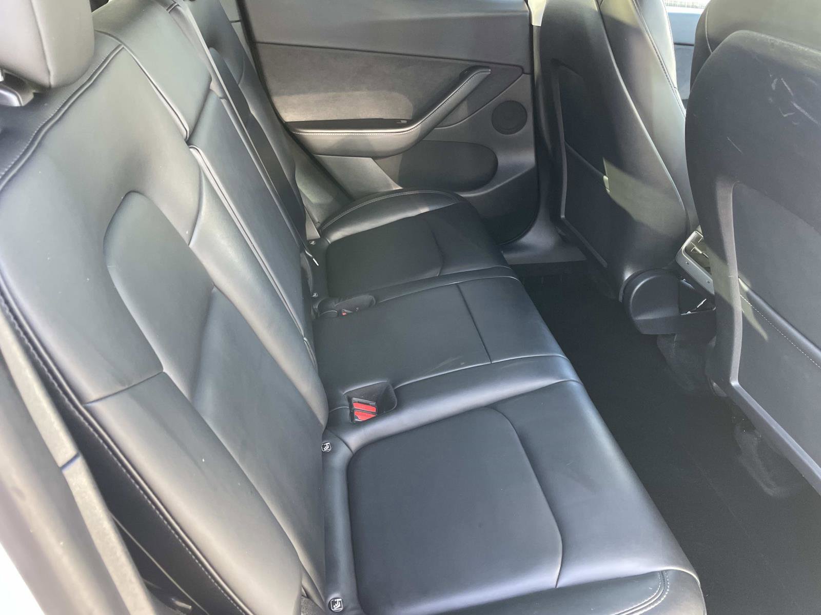 Used 2022 Tesla Model Y Performance image 26