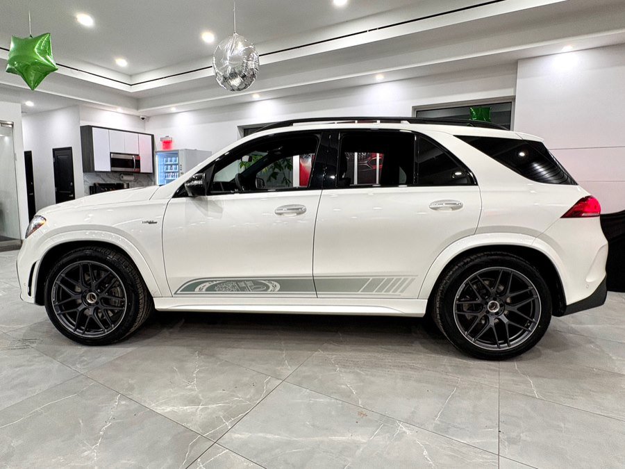 Used 2023 Mercedes-Benz GLE 53 AMG 4MATIC image 5