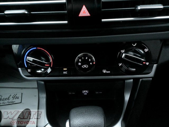 Used 2023 Kia Seltos LX image 15