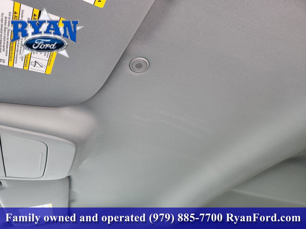 New 2025 Ford F150 Lightning XLT AWD/4WD image 18