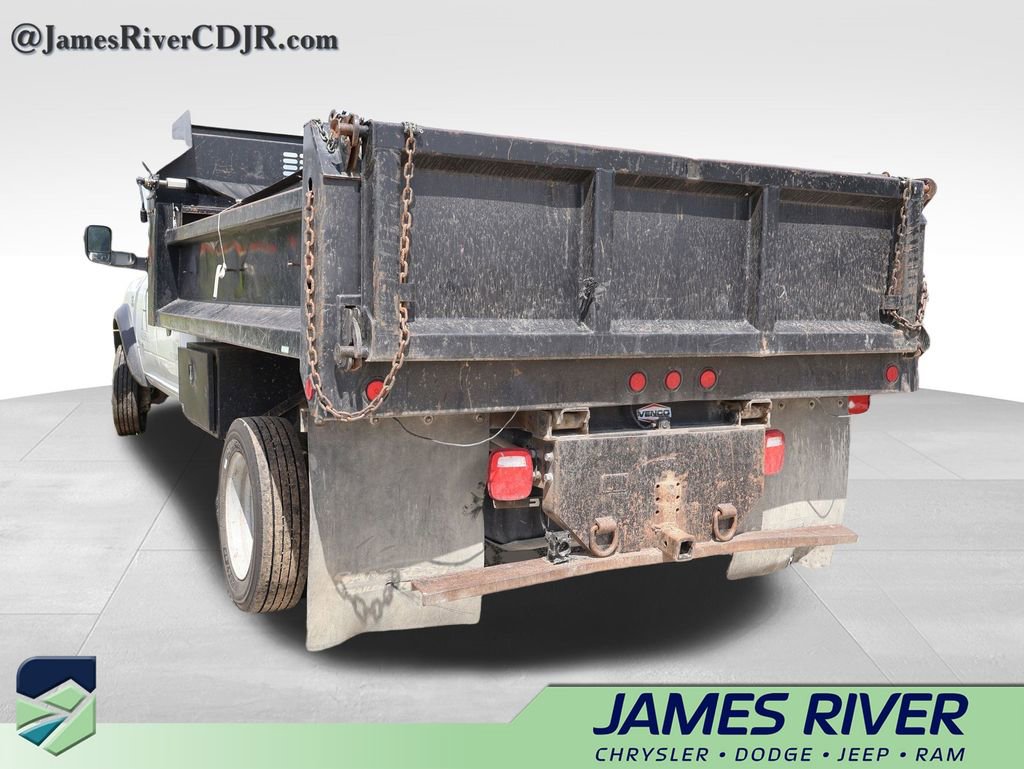 Used 2022 RAM 5500 Tradesman w/ Chrome Appearance Group AWD/4WD image 18