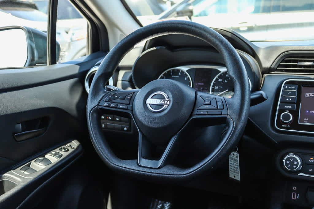 Used 2025 Nissan Versa S w/ Trunk Package FWD image 15