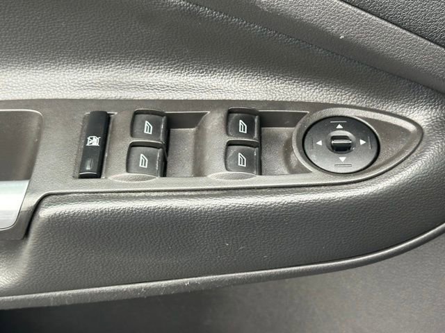 Used 2018 Ford Escape SE image 21
