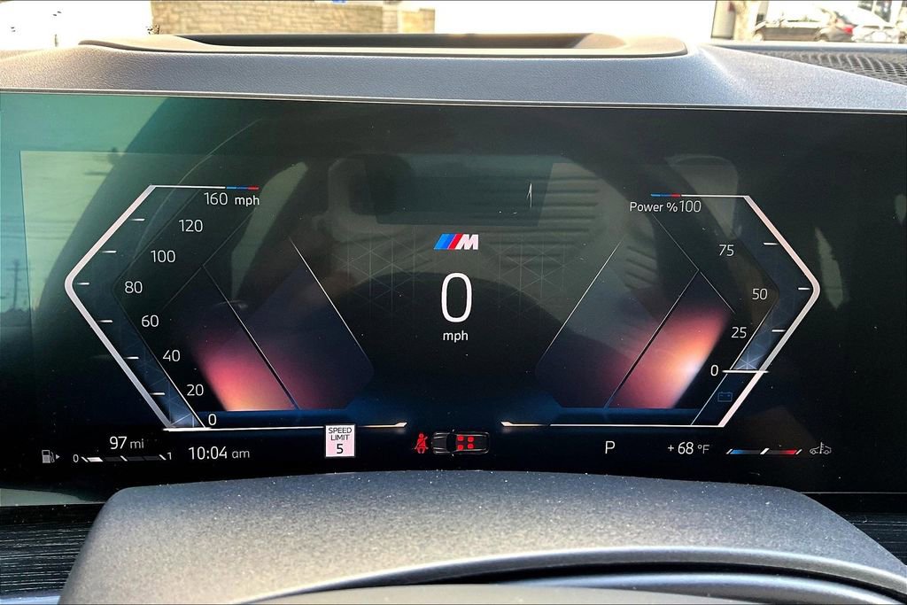 Used 2023 BMW X7 M60i AWD/4WD image 2
